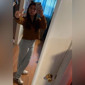 Meet your Posher, Isabel